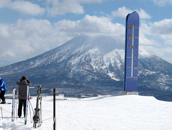 Ski in Niseko, Hokkaido