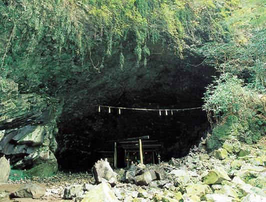 Le Sanctuaire Amanoiwato