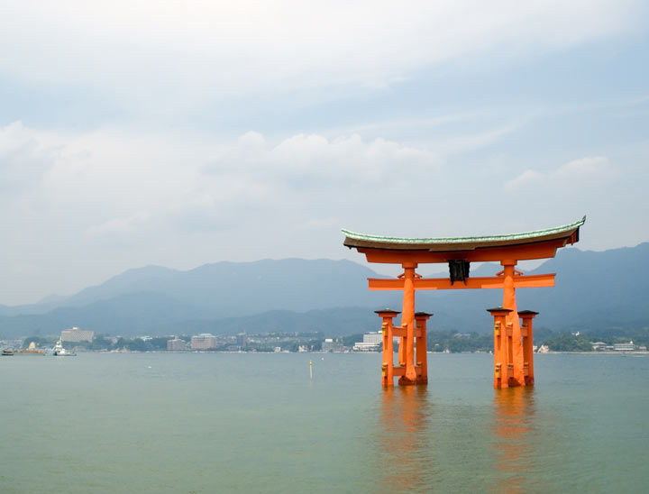 Le Sanctuaire Itsukushima