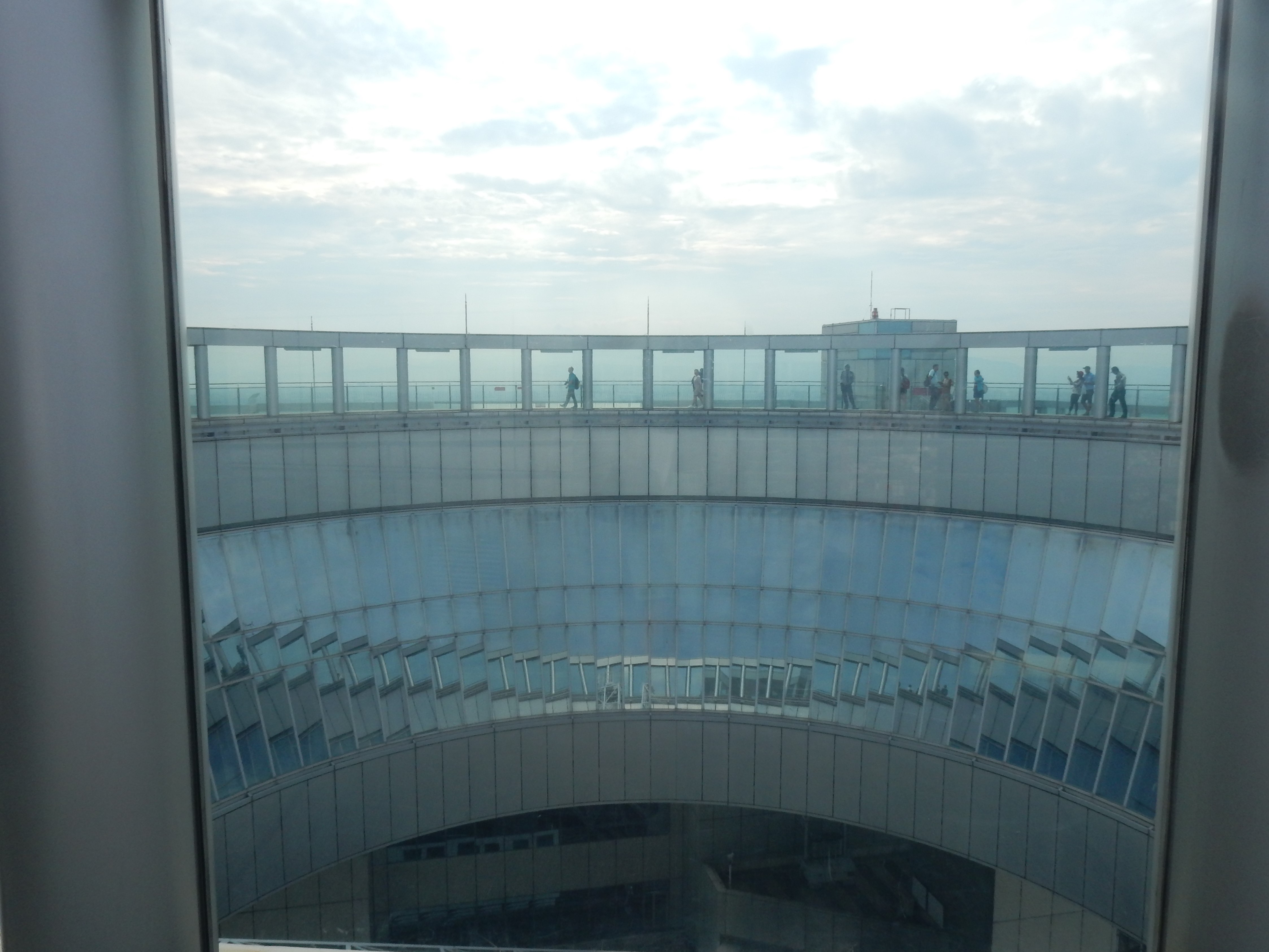 Osaka, Umeda Sky Building Floating Garden