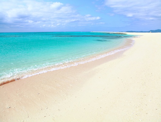 kumejima_hatenohama-beach