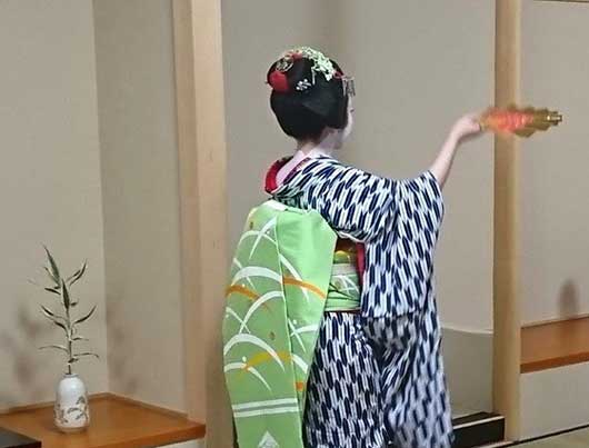 Maiko Dance Performance with Lunch