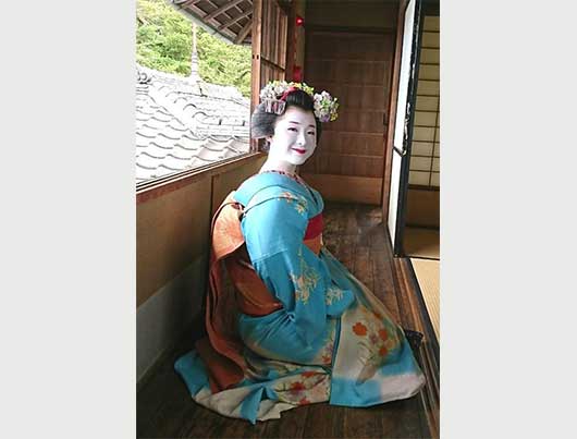 Maiko Dance Performance with Lunch