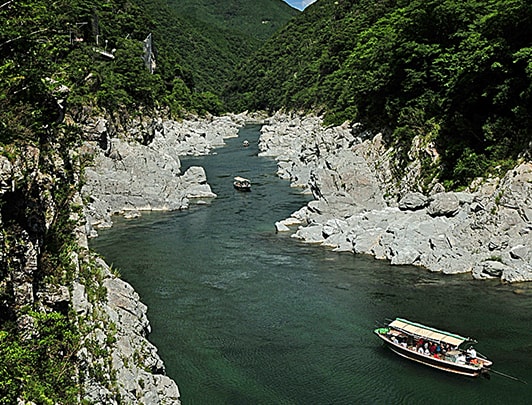 IYA VALLEY 1 day Golden tour