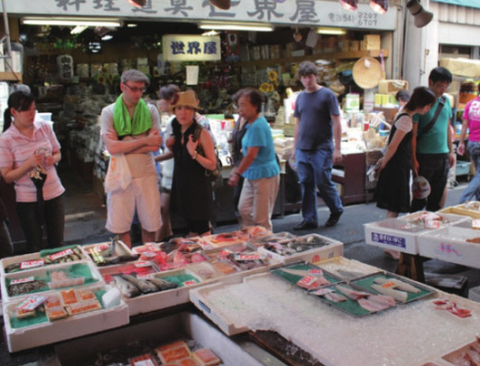 Tsukiji Outer Fish Market ©︎TCVB